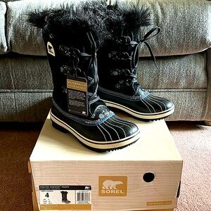 Sorrel Youth Tofino Print Waterproof Boots